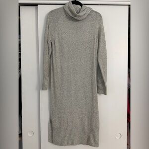 H&M Light Gray Knit Midi Dress